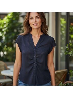 DR2 Blue Ruched Cap Sleeve Figure Flattering Curvy Top Blouse Large